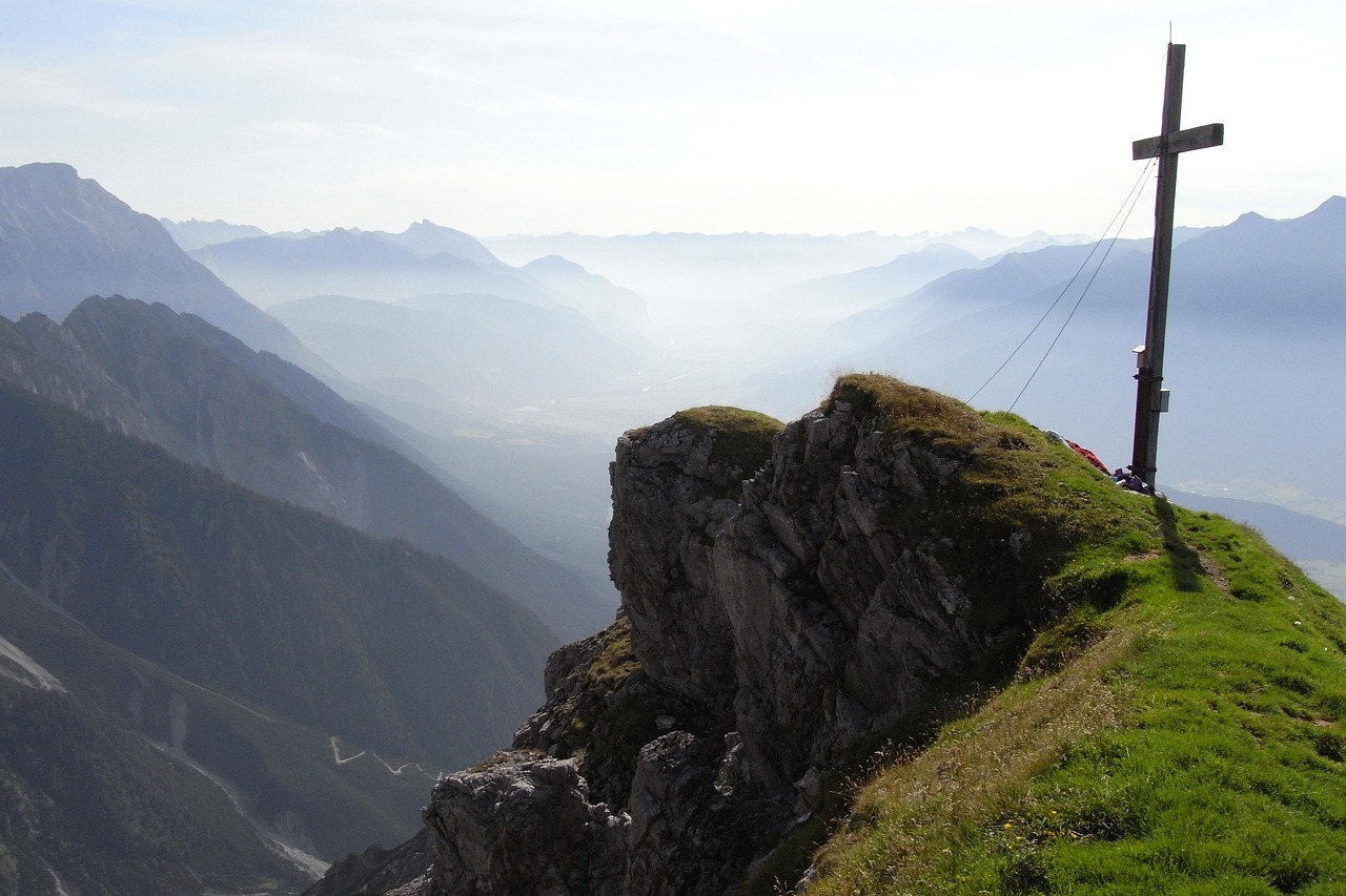 香烟的病毒学史：病毒学如何解决香烟中的病原体？